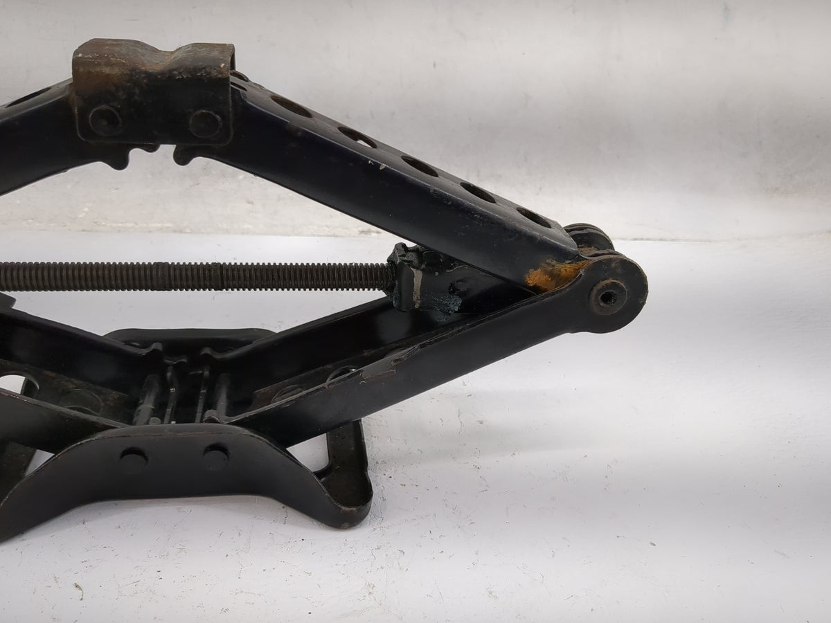 Chrysler Sebring Spare Scissor Car Jack 5036175 - Oemusedautoparts1.com