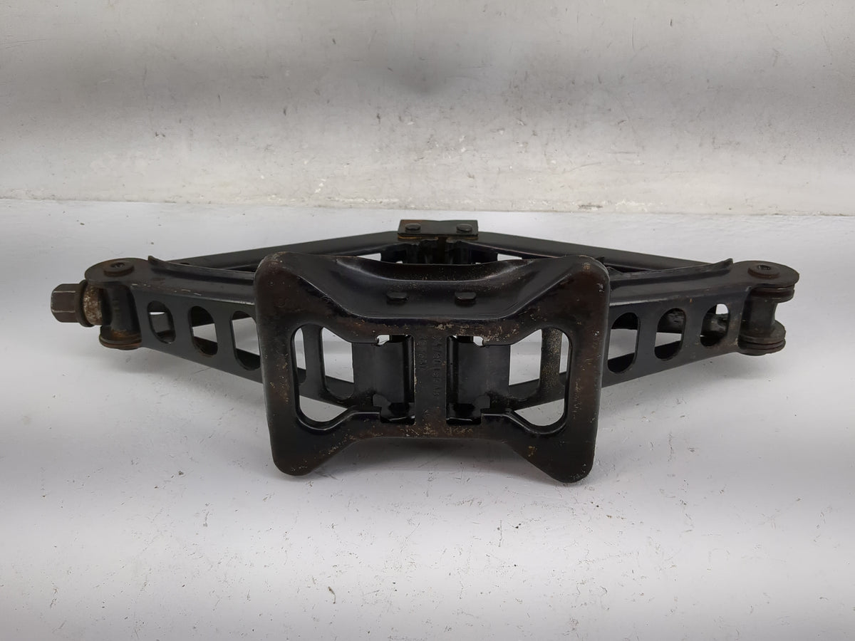 Chrysler Sebring Spare Scissor Car Jack 5036175 - Oemusedautoparts1.com