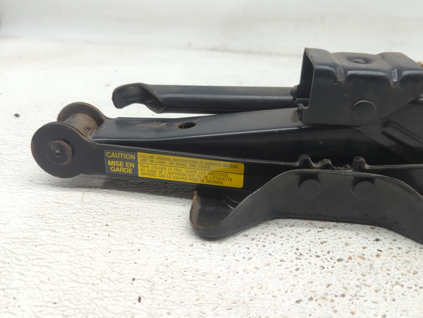 1996 Chrysler Town & Country Spare Scissor Car Jack - Oemusedautoparts1.com