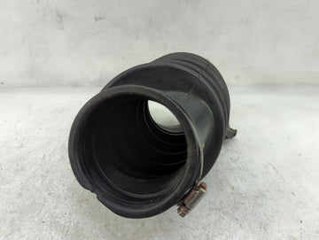 2006 Chrysler Town & Country Air Cleaner Intake Duct Hose Tube