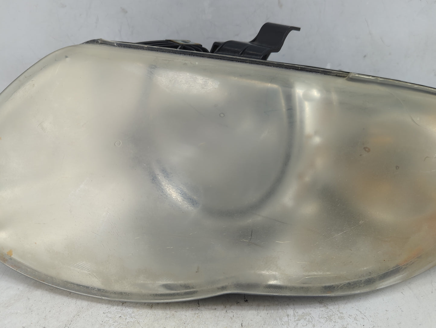 2005 Chrysler Town & Country Driver Left Oem Head Light Headlight Lamp - Oemusedautoparts1.com
