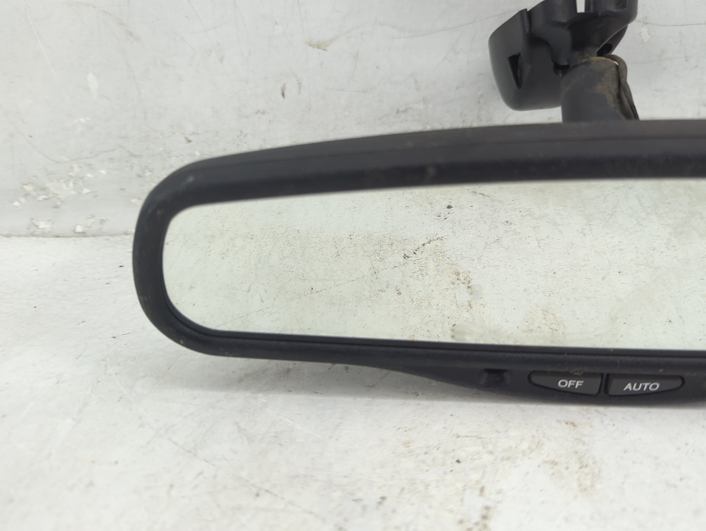 0 Chrysler Town & Country Interior Rear View Mirror Replacement OEM Fits OEM Used Auto Parts - Oemusedautoparts1.com