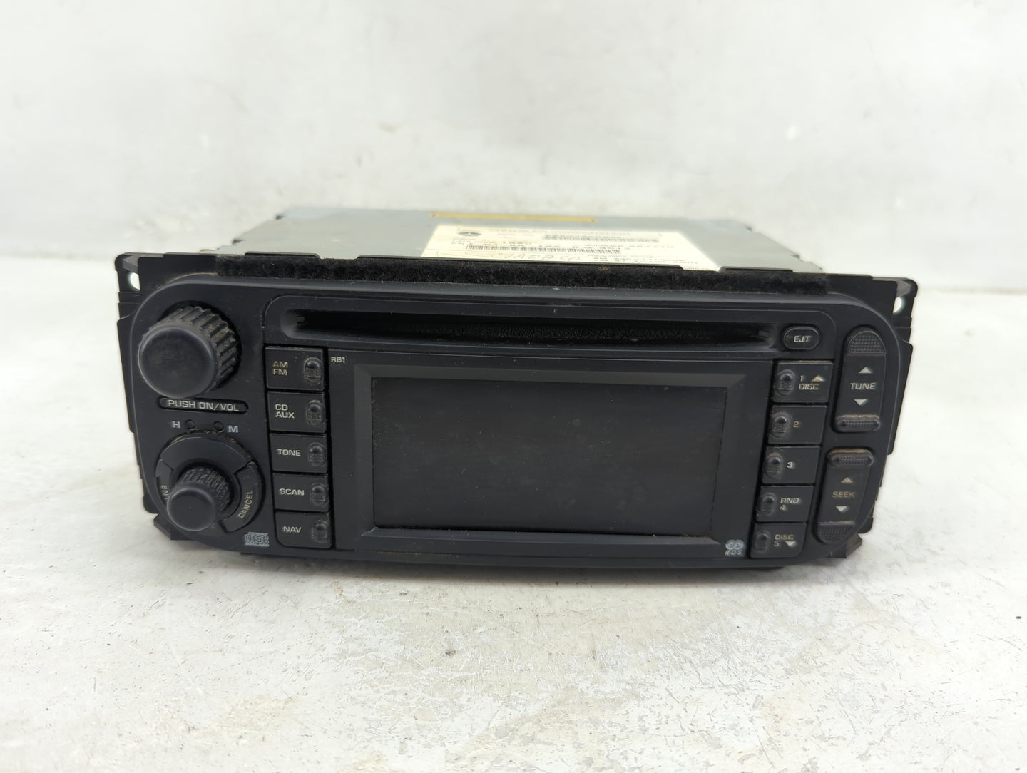 2004-2007 Chrysler Town & Country Radio AM FM Cd Player Receiver Replacement Fits Fits 2003 2004 2005 2006 2007 OEM Used Aut