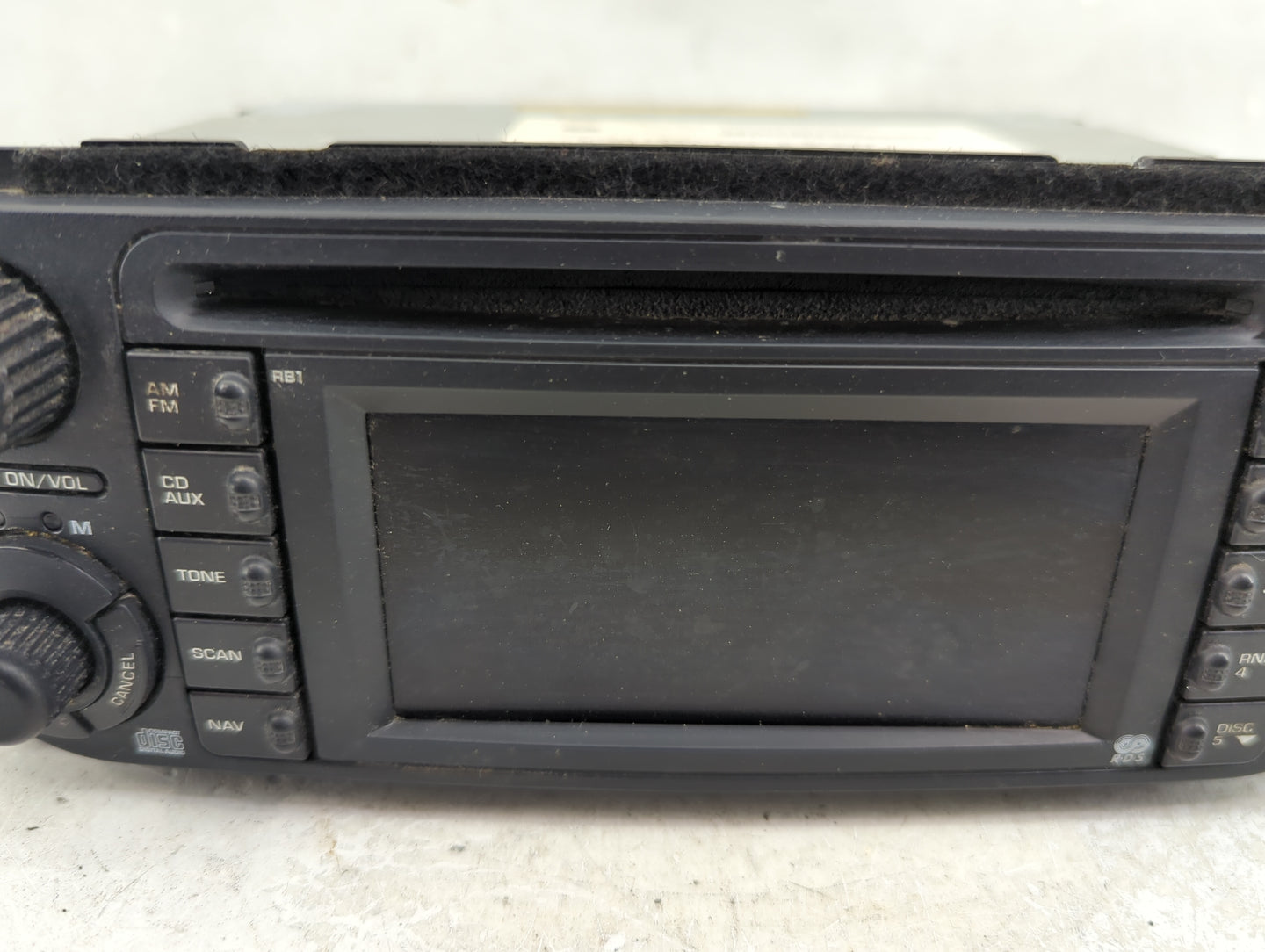 2004-2007 Chrysler Town & Country Radio AM FM Cd Player Receiver Replacement Fits Fits 2003 2004 2005 2006 2007 OEM Used Aut