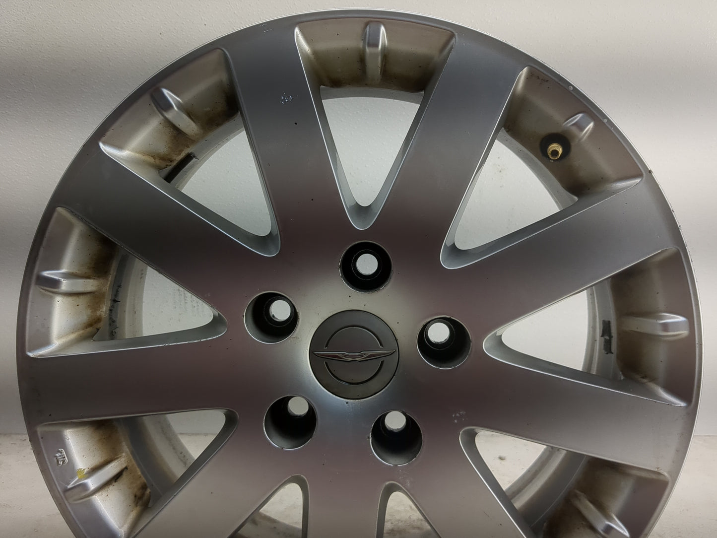 2011-2016 Chrysler Town & Country Oem Wheel Rim - Oemusedautoparts1.com