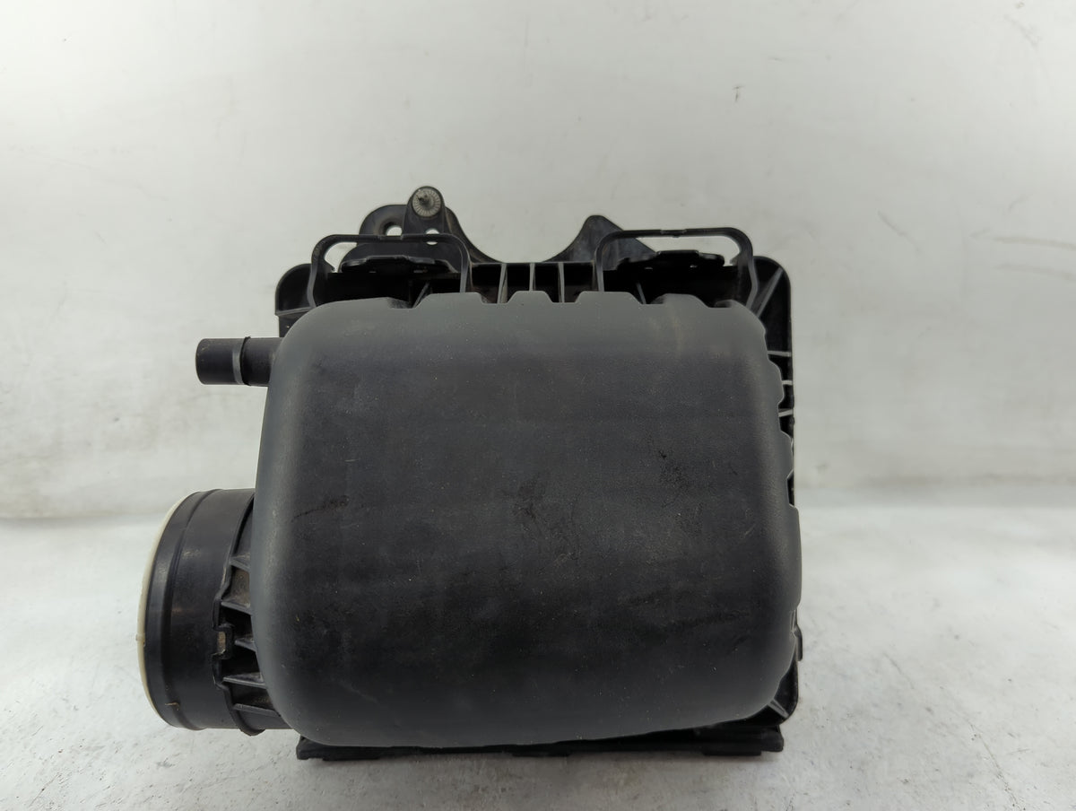 2008-2010 Chrysler Town & Country Air Cleaner Intake-duct Hose Tube 1302186 - Oemusedautoparts1.com