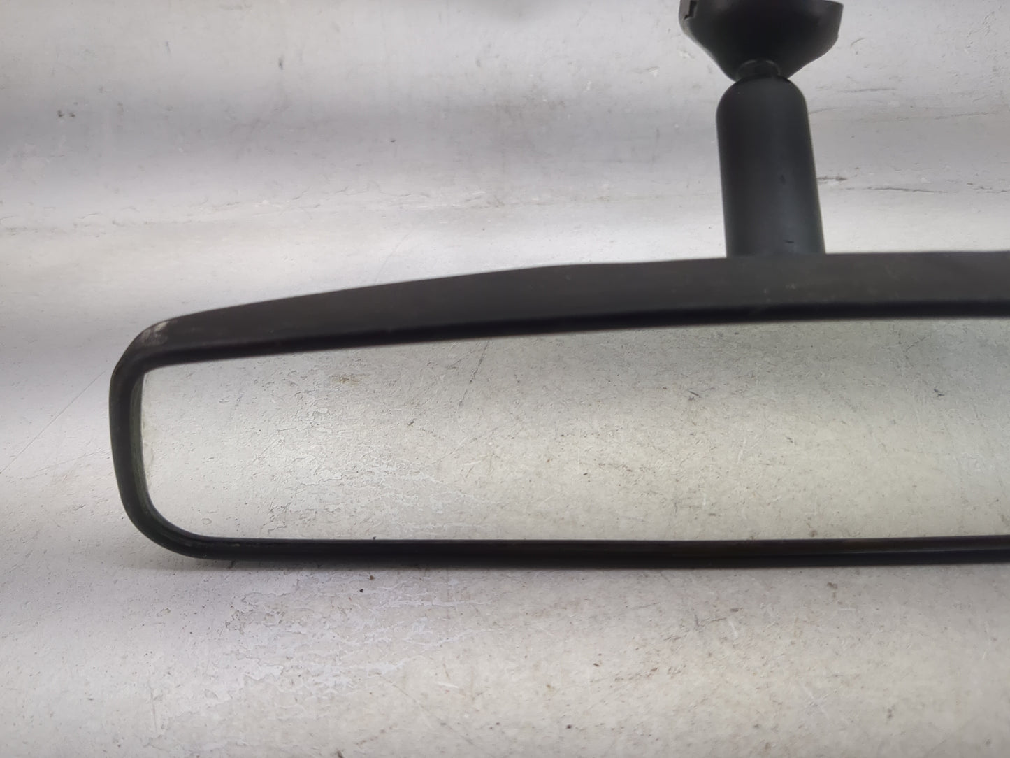 2010 Chrysler Town & Country Interior Rear View Mirror Replacement OEM Fits OEM Used Auto Parts - Oemusedautoparts1.com