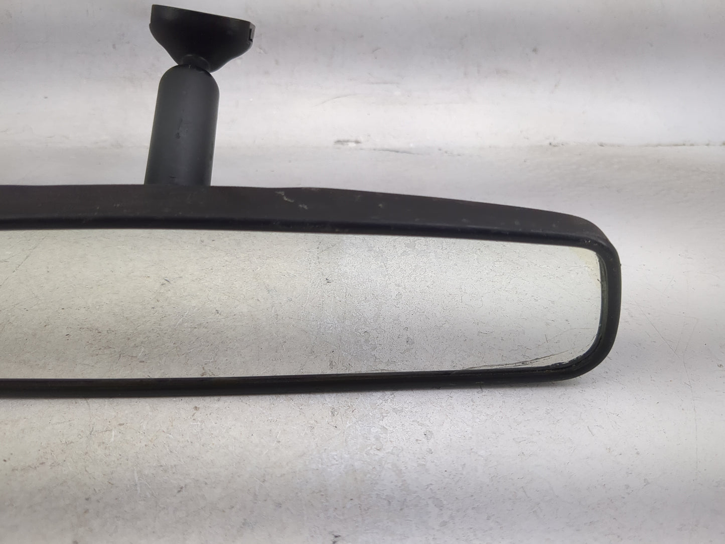 2010 Chrysler Town & Country Interior Rear View Mirror Replacement OEM Fits OEM Used Auto Parts - Oemusedautoparts1.com