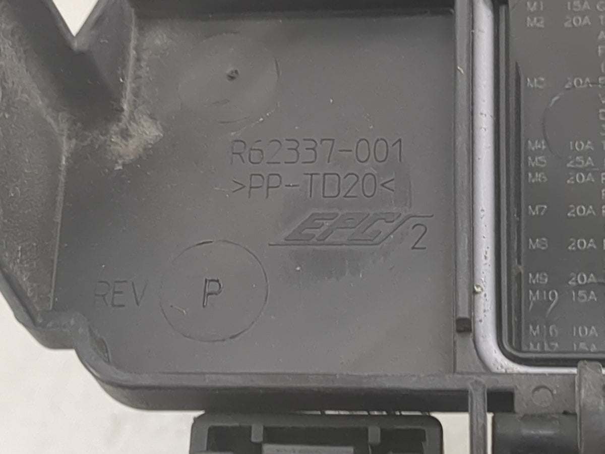 2011-2011 Chrysler Town & Country Fusebox Fuse Box Relay Module Tipm - Oemusedautoparts1.com