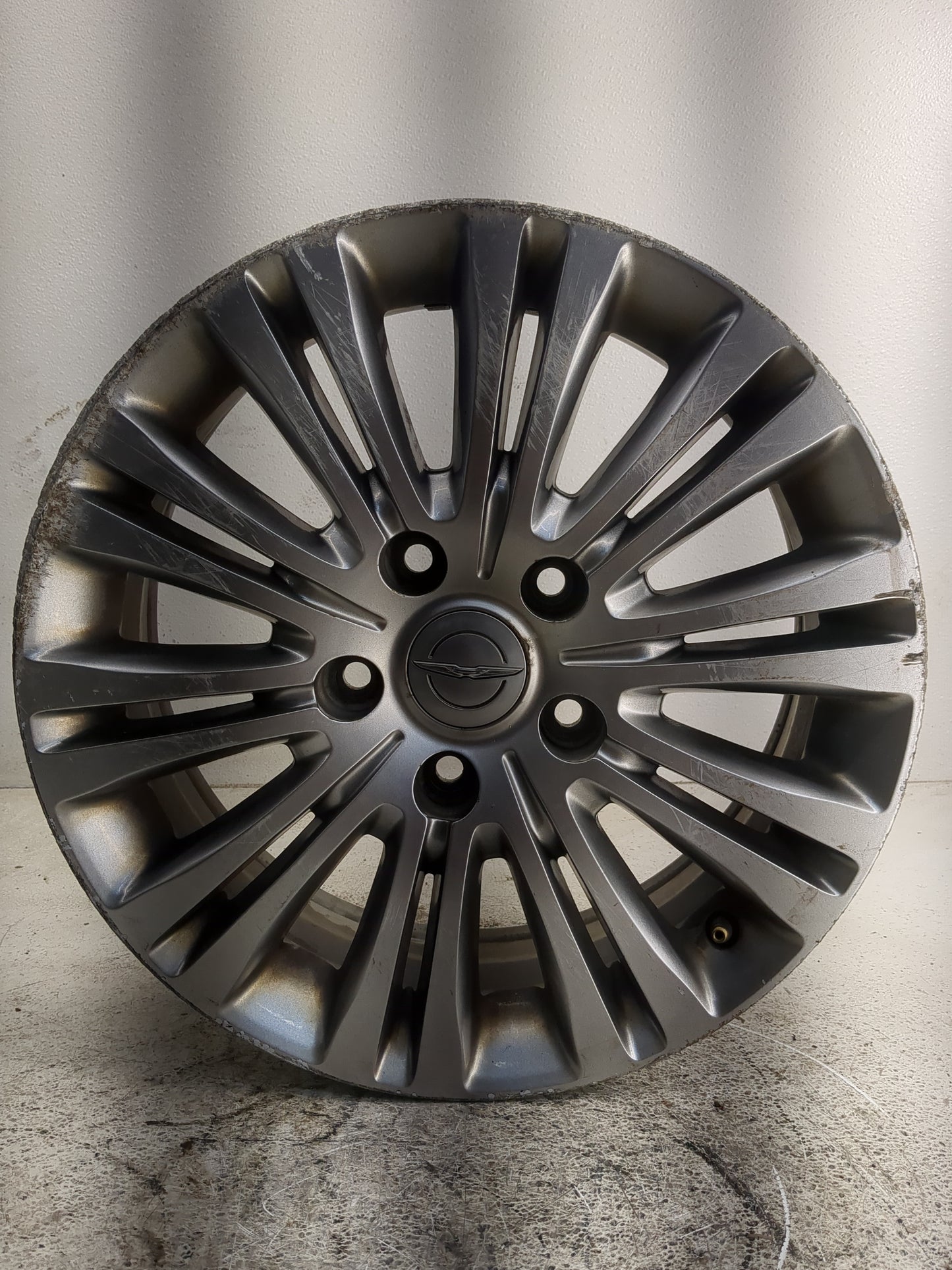 2011-2016 Chrysler Town & Country Oem Wheel Rim - Oemusedautoparts1.com