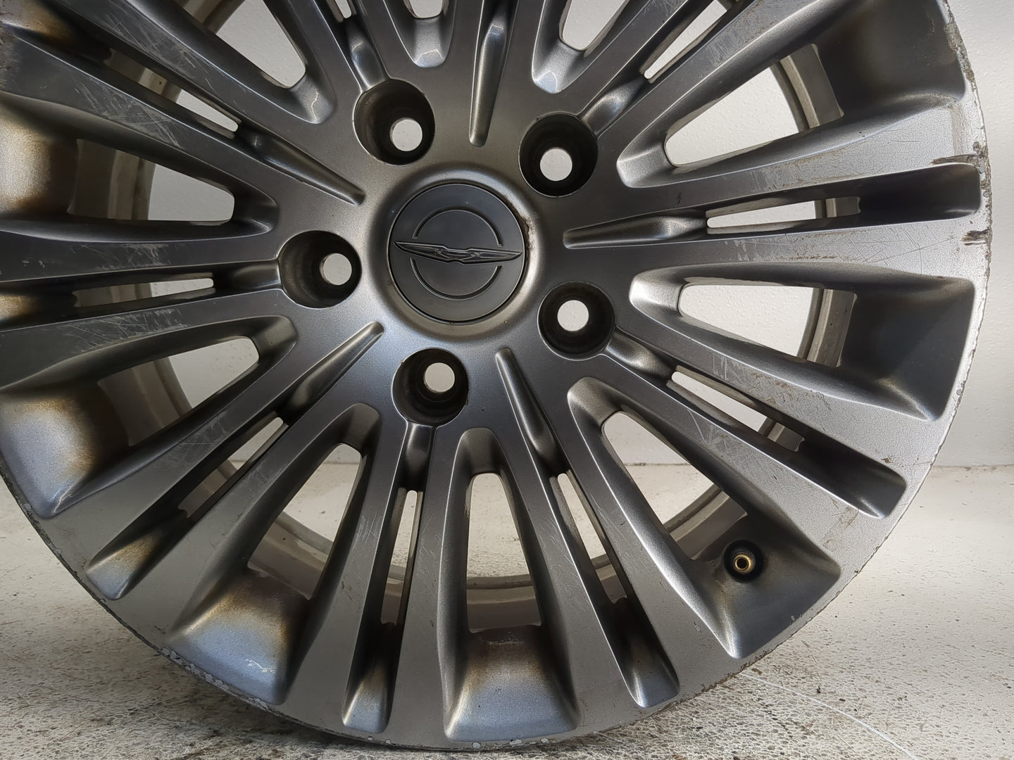 2011-2016 Chrysler Town & Country Oem Wheel Rim - Oemusedautoparts1.com