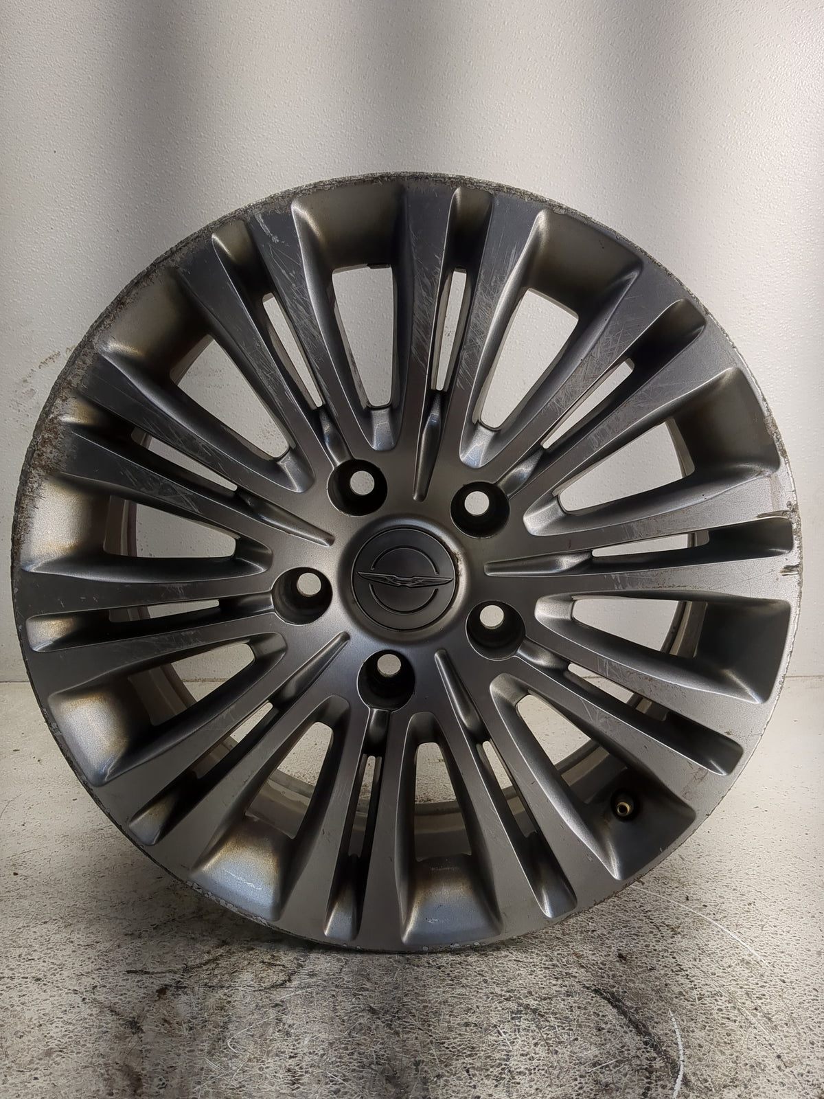 2011-2016 Chrysler Town & Country Oem Wheel Rim 1389902 - Oemusedautoparts1.com