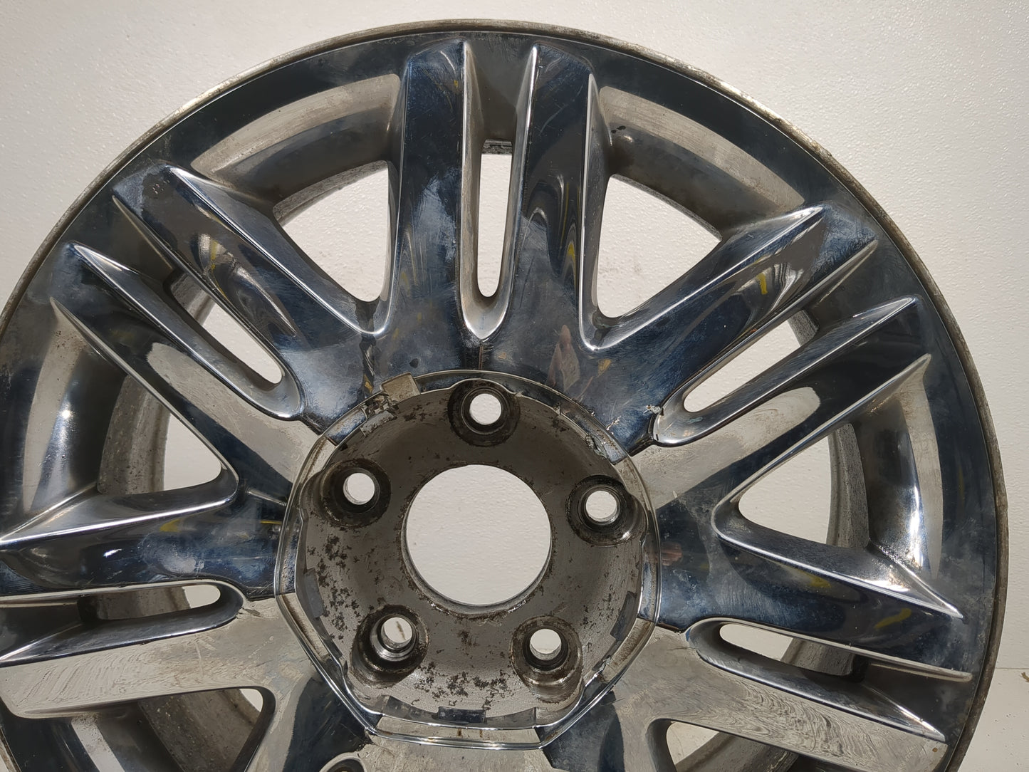 2008-2010 Chrysler Town & Country Oem Wheel Rim - Oemusedautoparts1.com