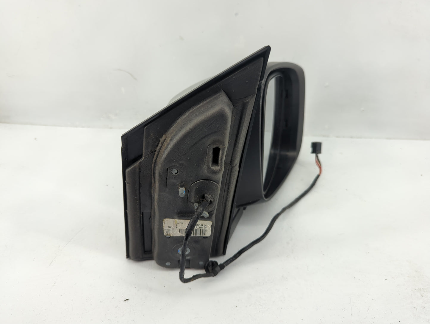 2008-2010 Chrysler Town & Country Passenger Side View Mirror - Right Door Mirror OEM Used - Oemusedautoparts1.com