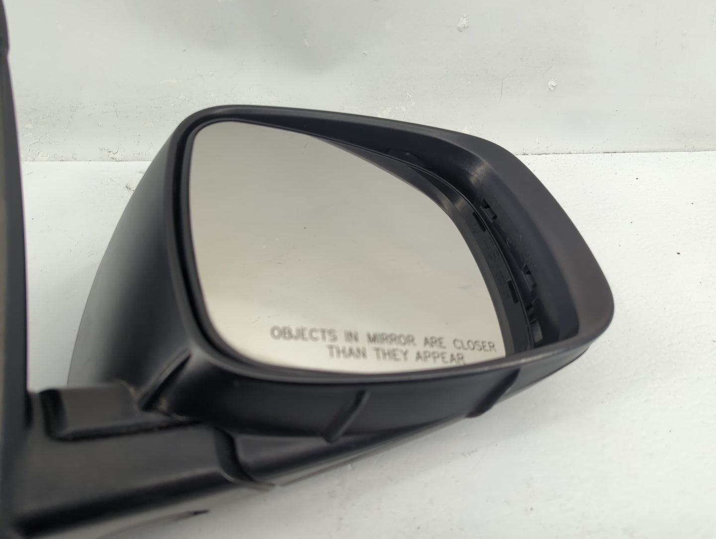 2008-2010 Chrysler Town & Country Passenger Side View Mirror - Right Door Mirror OEM Used - Oemusedautoparts1.com