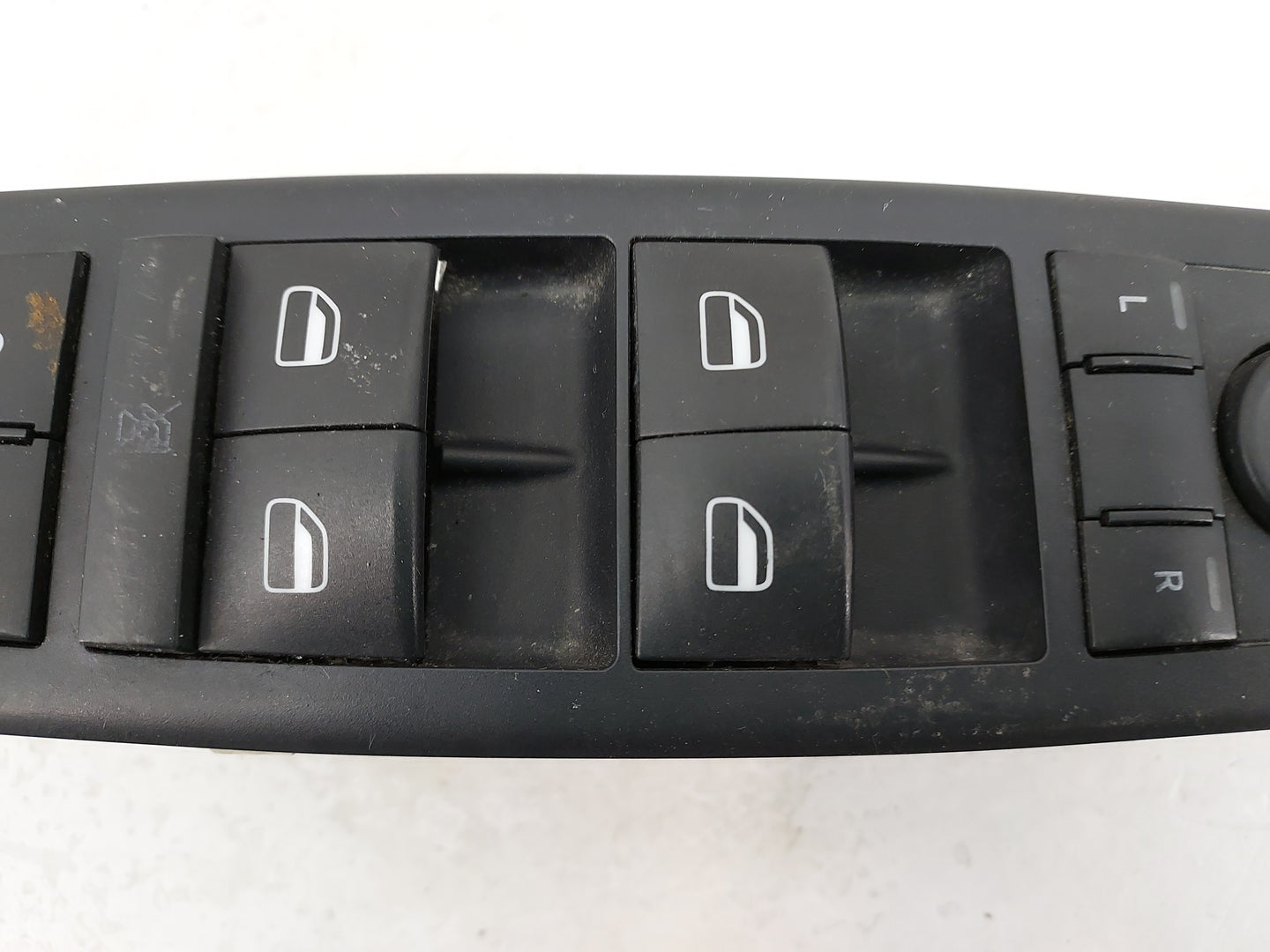 2008-2011 Chrysler Town & Country Master Power Window Switch Replacement Driver Side Left Fits Fits 2008 2009 2010 2011 OEM 