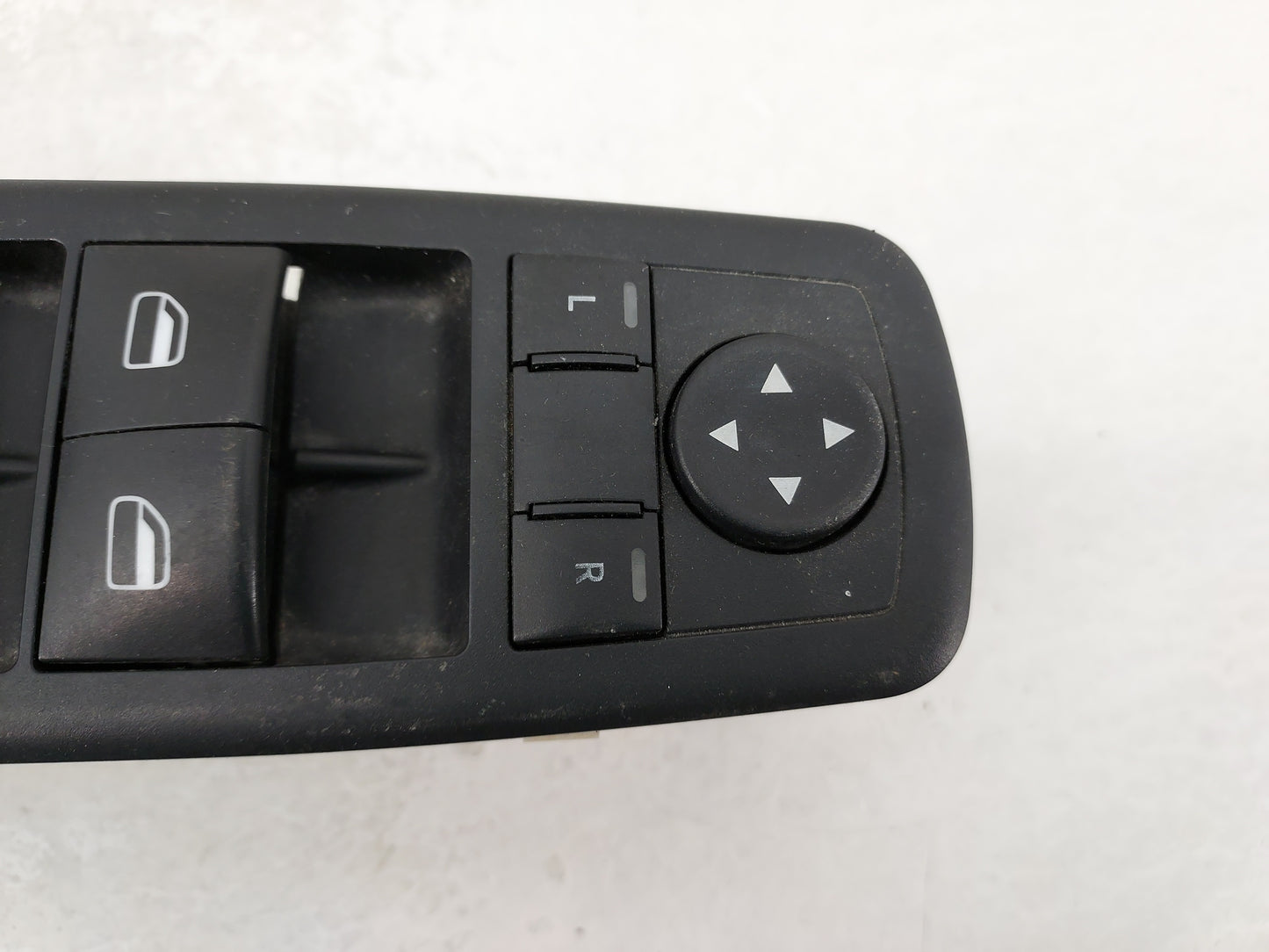 2008-2011 Chrysler Town & Country Master Power Window Switch Replacement Driver Side Left Fits Fits 2008 2009 2010 2011 OEM 