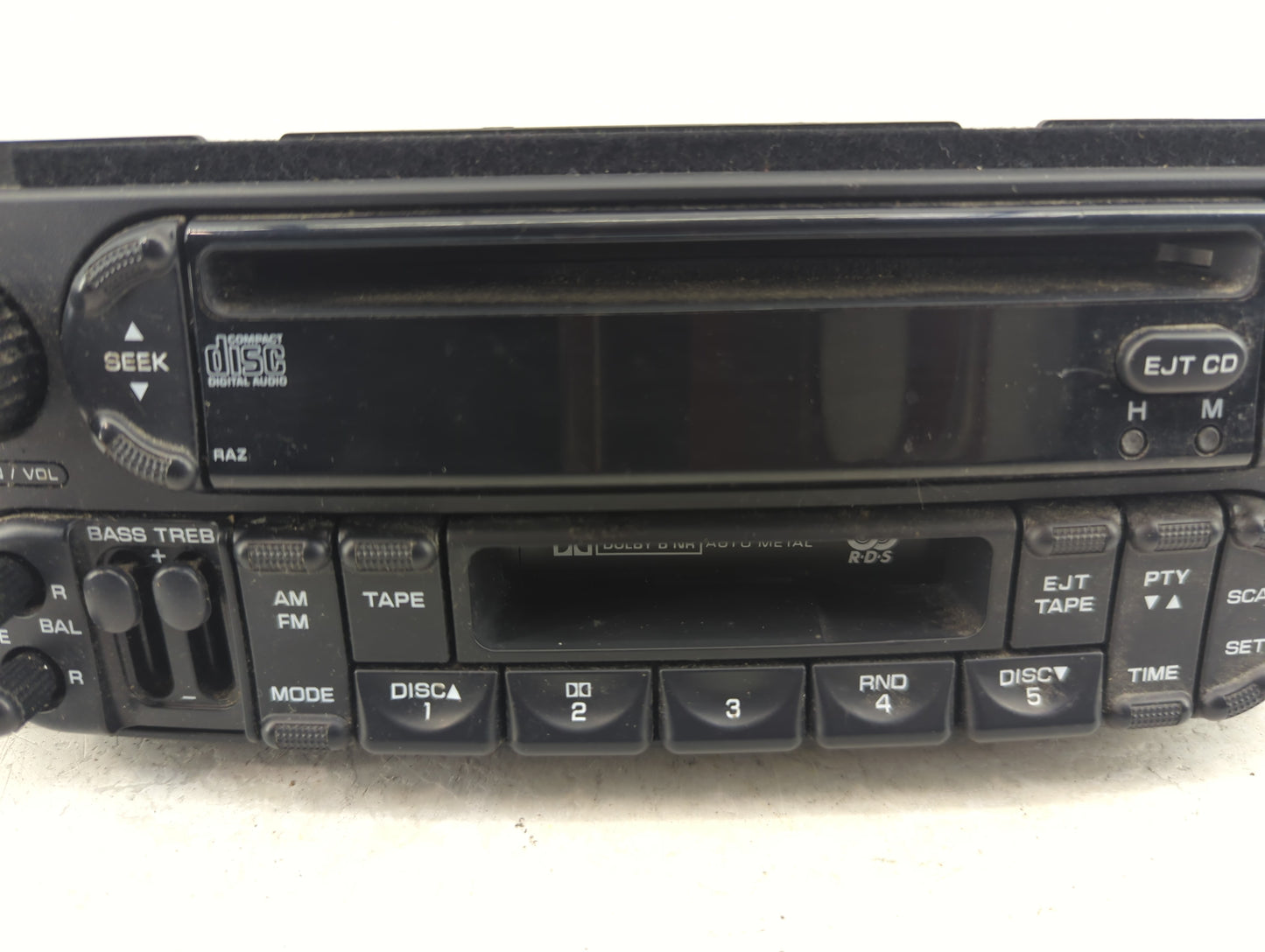 2005-2007 Chrysler Town & Country Radio AM FM Cd Player Receiver Replacement Fits Fits 2005 2006 2007 OEM Used Auto Parts - 