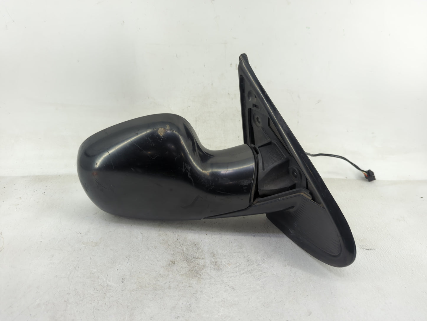 2005-2007 Chrysler Town & Country Passenger Side View Mirror - Right Door Mirror OEM Used - Oemusedautoparts1.com