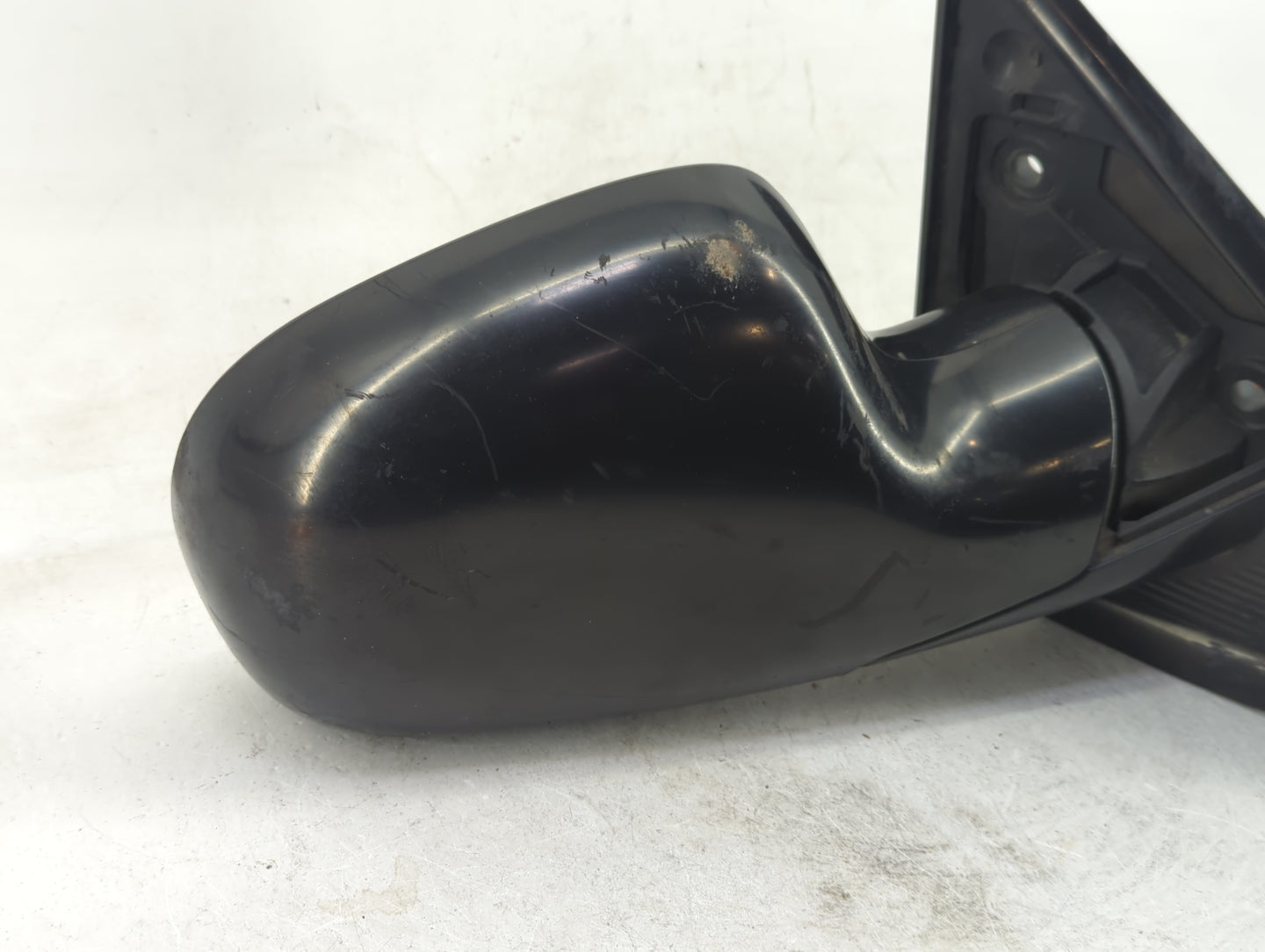 2005-2007 Chrysler Town & Country Passenger Side View Mirror - Right Door Mirror OEM Used - Oemusedautoparts1.com