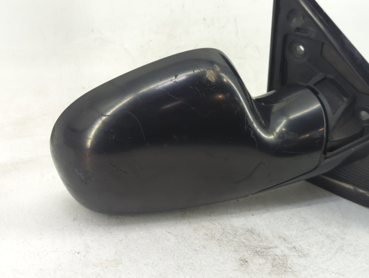 2005-2007 Chrysler Town & Country Passenger Side View Mirror - Right Door Mirror OEM Used - Oemusedautoparts1.com