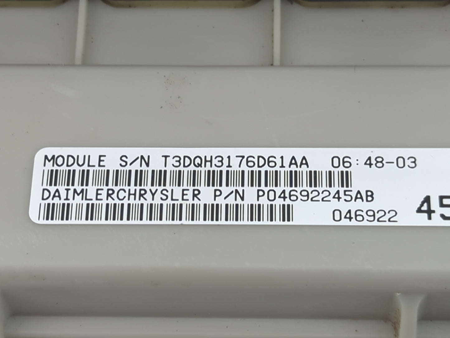2006 Chrysler Town & Country Body Control Module Bcm Inner Cabin Fuse Box - Oemusedautoparts1.com
