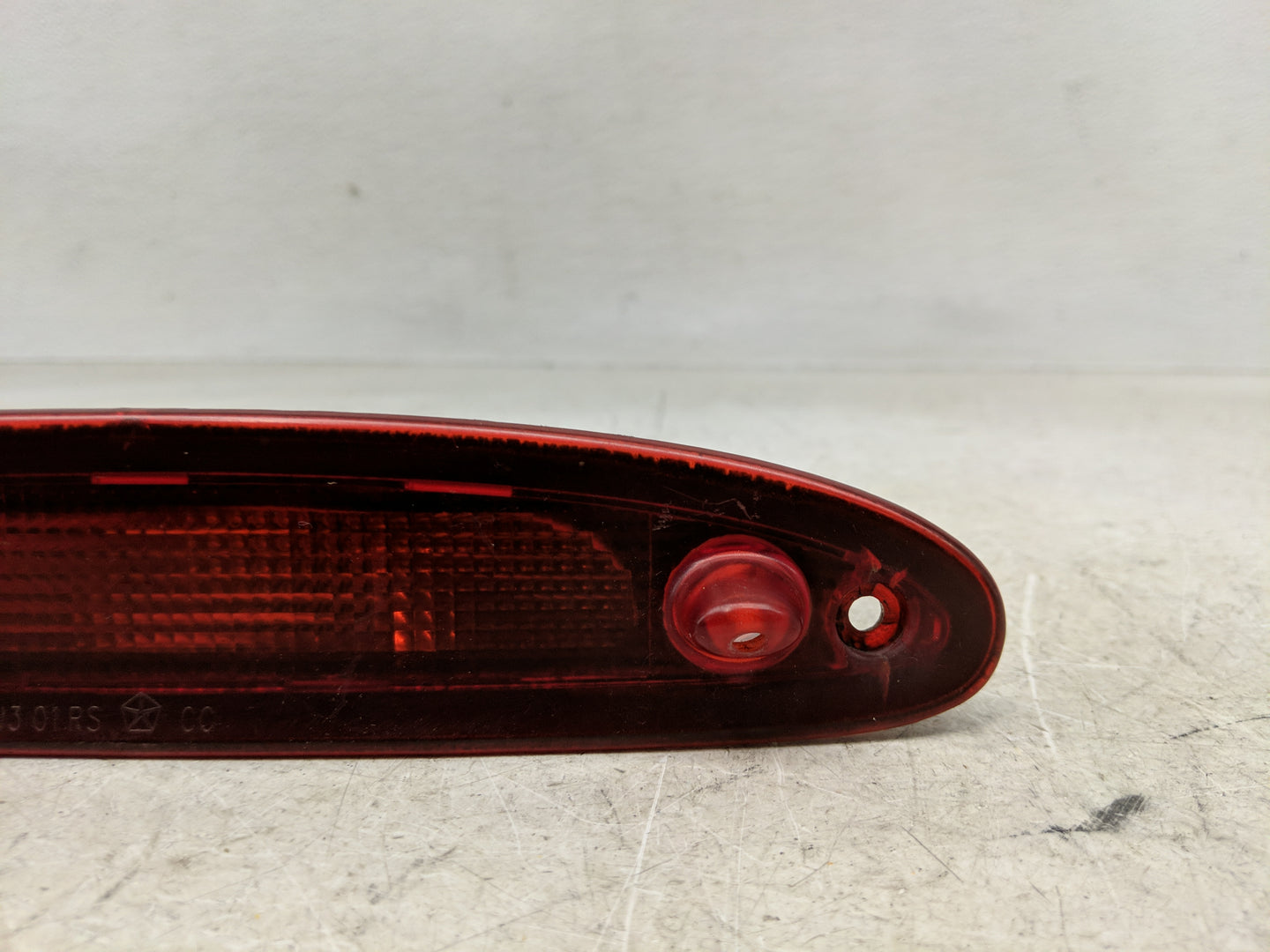 2004 Chrysler Town & Country Driver Left Side Deck Lid Mounted Tail Light - Oemusedautoparts1.com