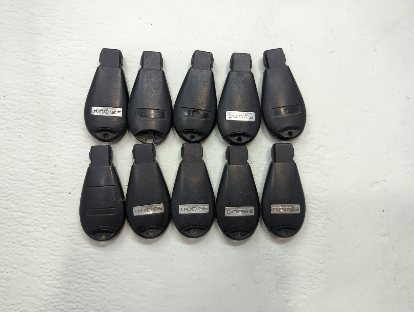 Lot of 10 Dodge Keyless Entry Remote Fob MIXED FCC IDS MIXED PART - Oemusedautoparts1.com