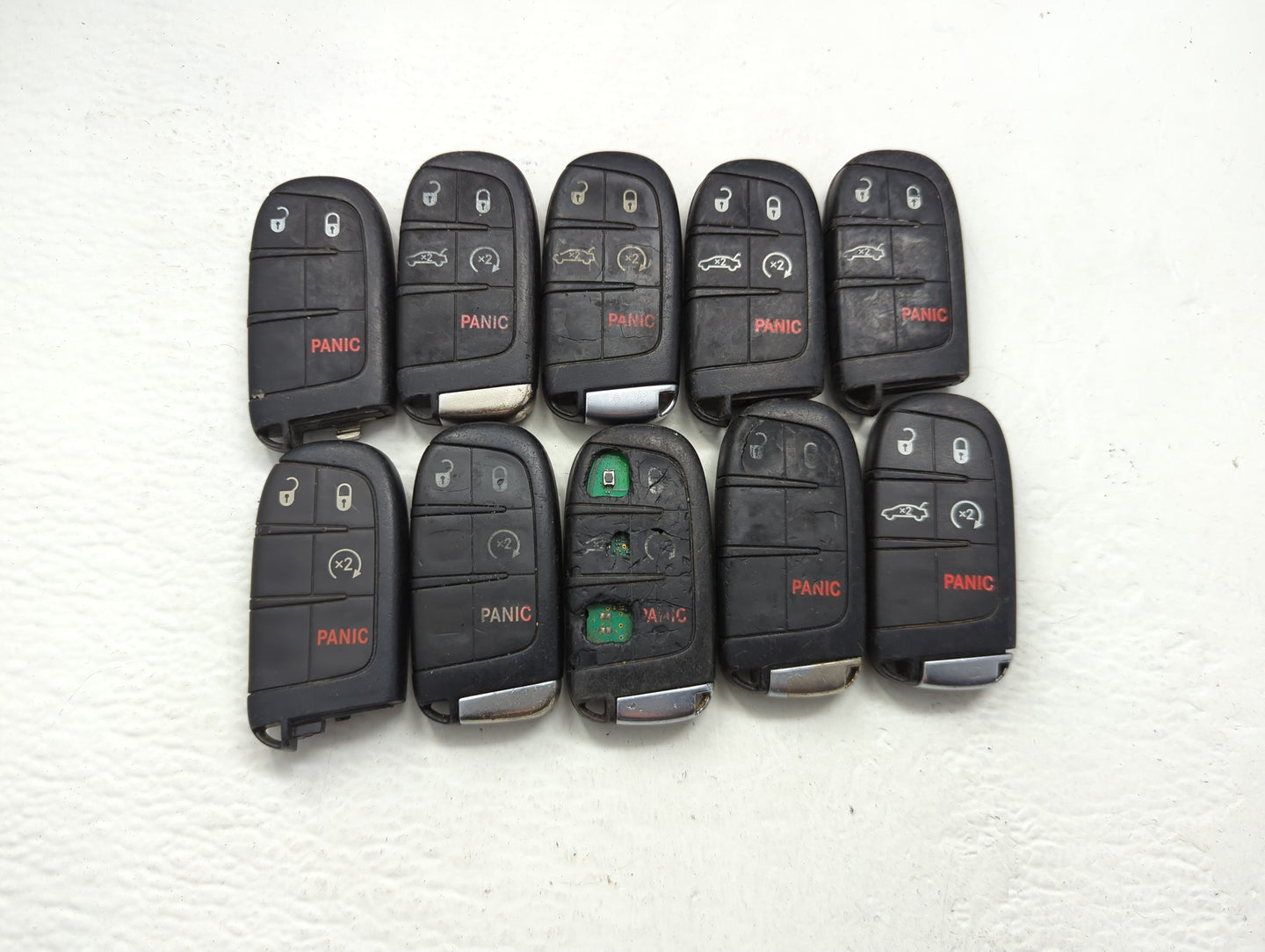 Lot of 10 Dodge Keyless Entry Remote Fob MIXED FCC IDS MIXED PART - Oemusedautoparts1.com