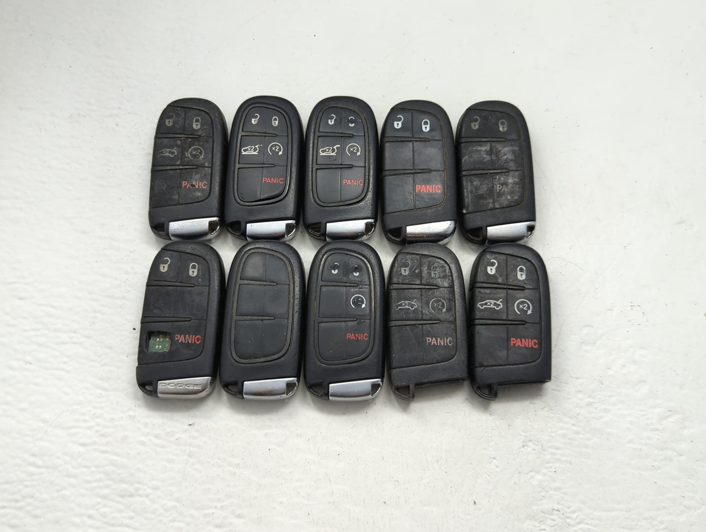 Lot of 10 Dodge Keyless Entry Remote Fob MIXED FCC IDS MIXED PART - Oemusedautoparts1.com