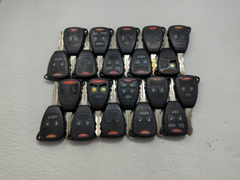 compare product Lot of 20 Dodge Keyless Entry Remote Fob M3N65981772 | OHT692713AA |