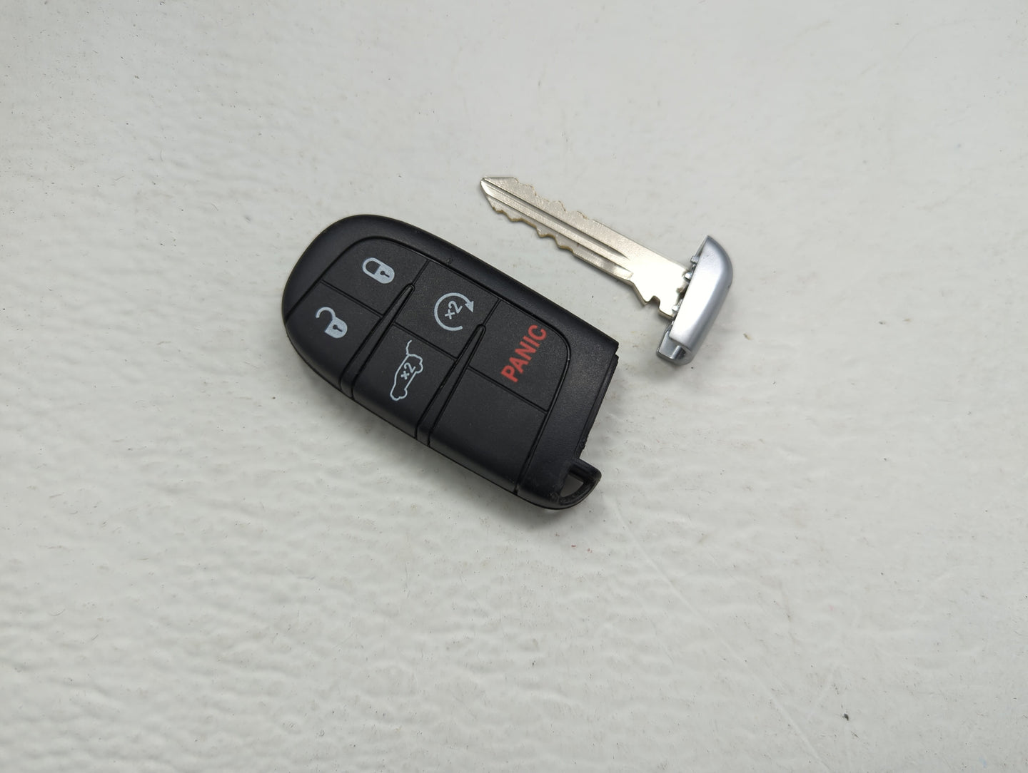 Dodge Keyless Entry Remote Fob M3N-40821302 68375133AC 5 buttons - Oemusedautoparts1.com