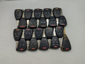 compare product Lot of 20 Dodge Keyless Entry Remote Fob OHT692427AA | M3N5WY72XX |