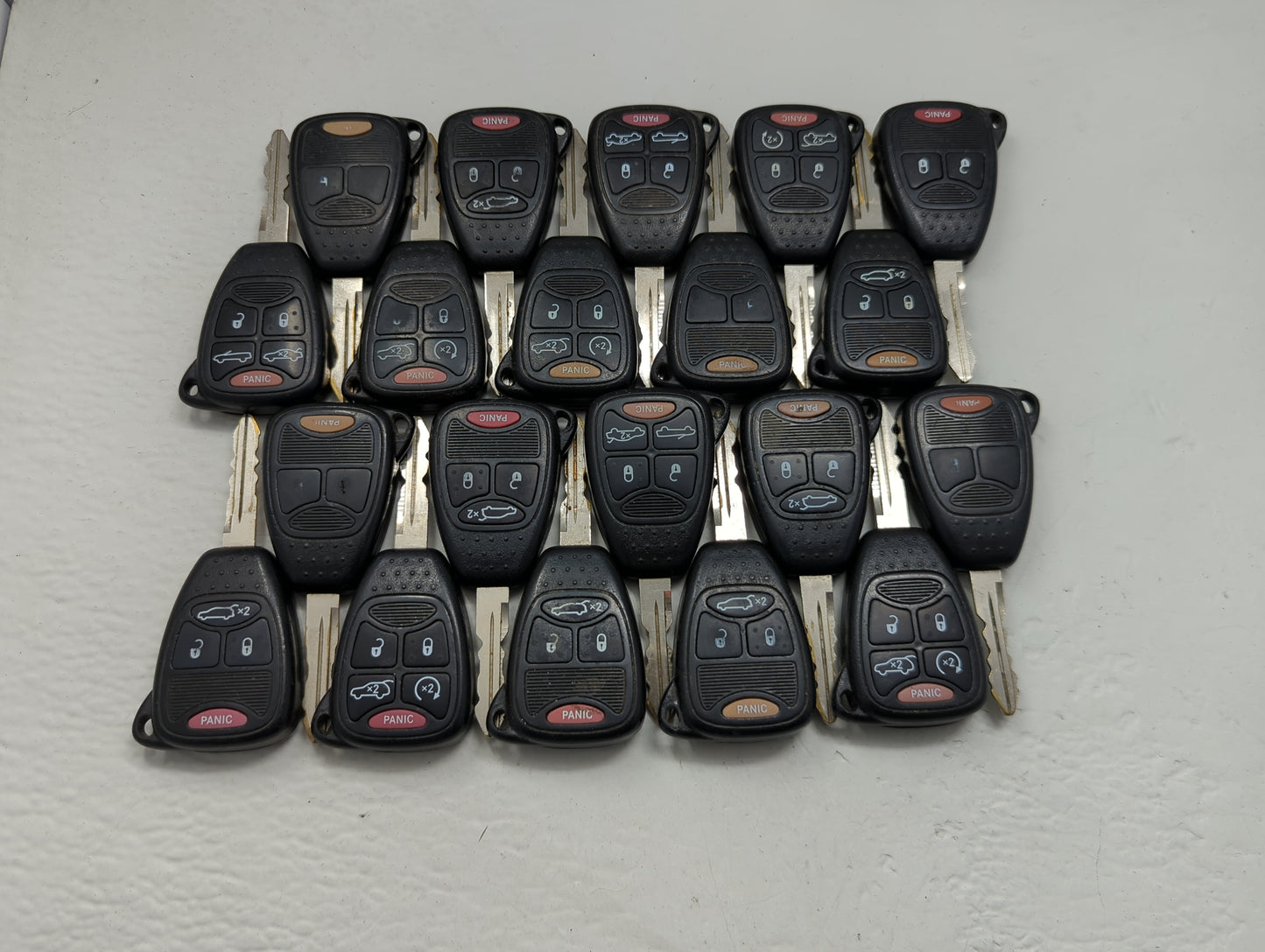 Lot of 20 Dodge Keyless Entry Remote Fob OHT692427AA MIXED PART NUMBERS - Oemusedautoparts1.com
