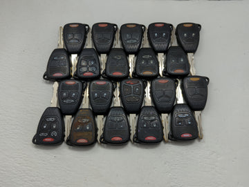 Lot of 20 Dodge Keyless Entry Remote Fob OHT692427AA | M3N65981772 | - Oemusedautoparts1.com