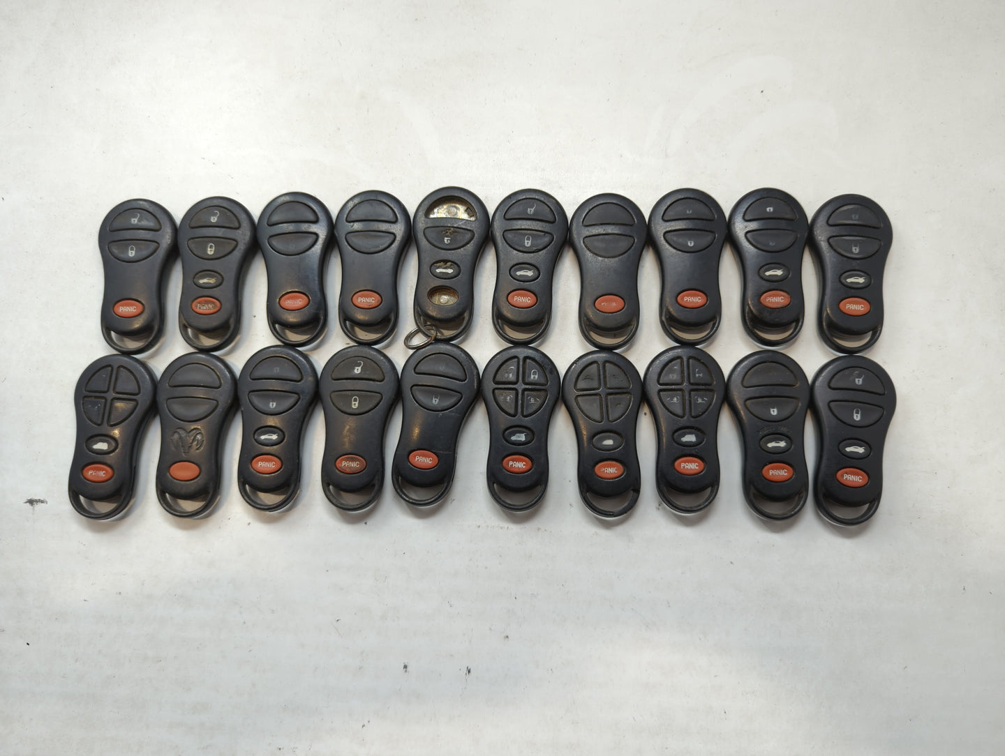 Lot of 20 Dodge Keyless Entry Remote Fob GQ43VT9T | GQ43VTI7T 04759008 | - Oemusedautoparts1.com