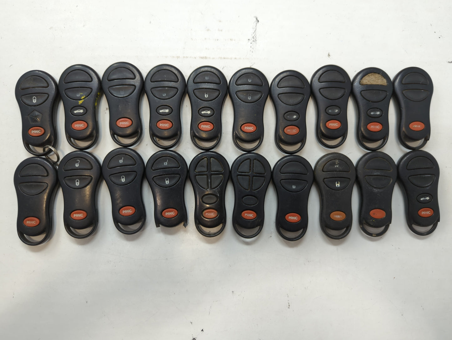 Lot of 20 Dodge Keyless Entry Remote Fob GQ43VT9T | GQ43VTI7T 04686481AF - Oemusedautoparts1.com