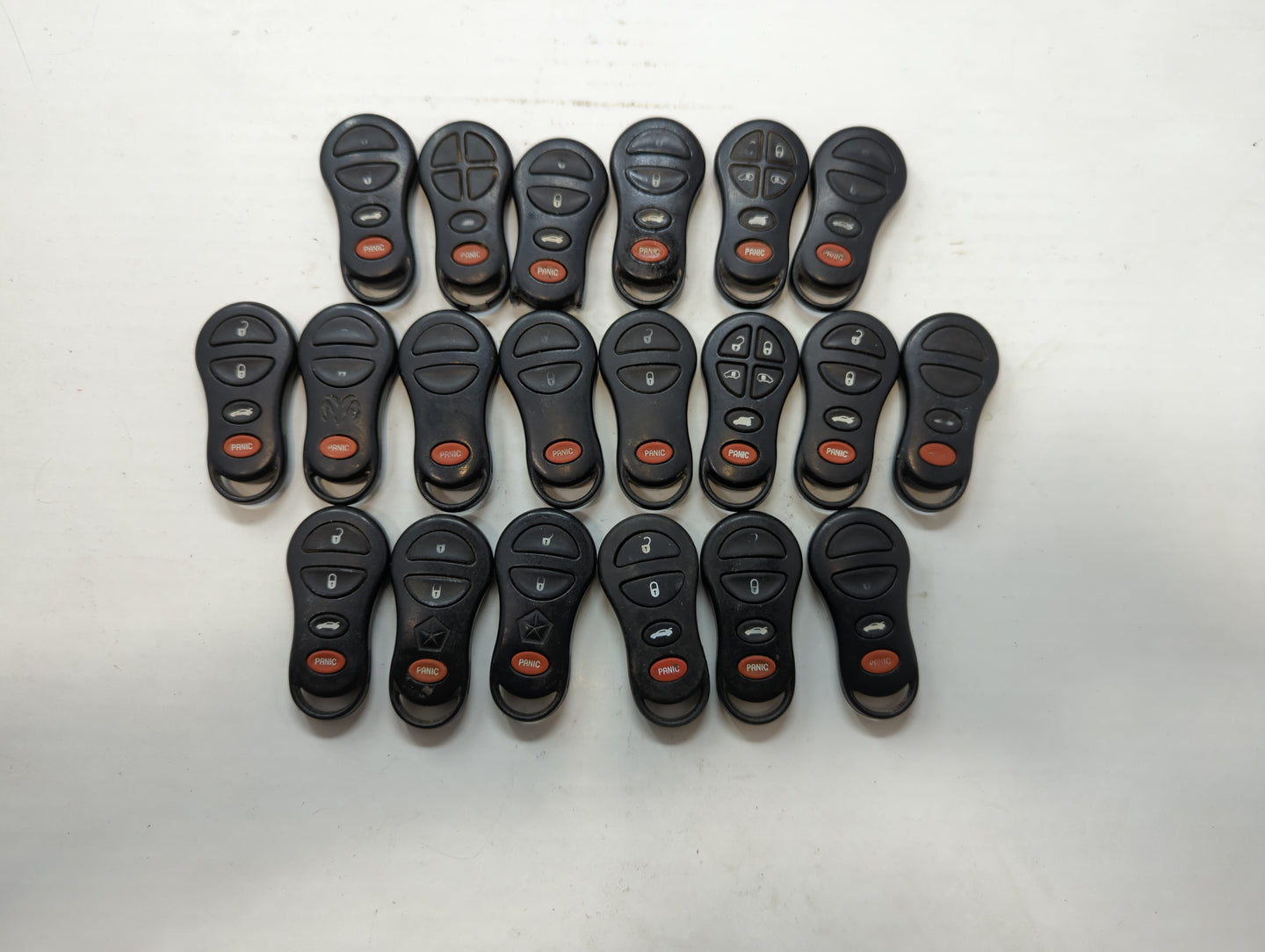 Lot of 20 Dodge Keyless Entry Remote Fob GQ43VT18T | GQ43VTI7T - Oemusedautoparts1.com