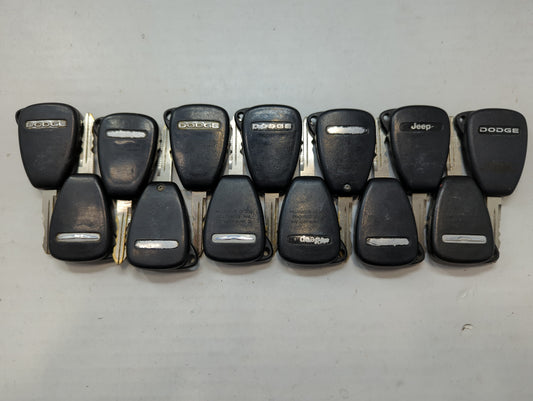Lot of 15 Dodge Keyless Entry Remote Fob MIXED FCC IDS MIXED PART NUMBERS