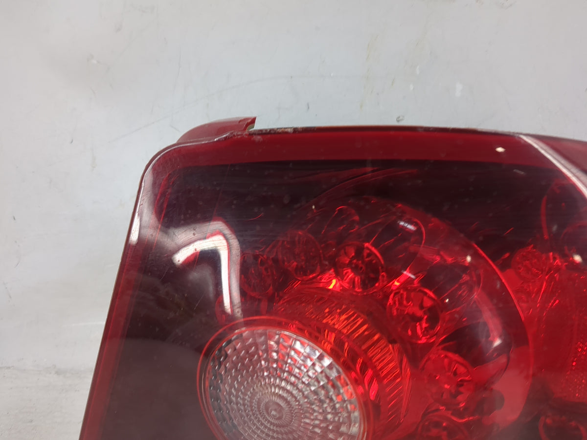 2011-2014 Dodge Avenger Tail Light Assembly Passenger Right OEM Fits Fits 2011 2012 2013 2014 OEM Used Auto Parts - Oemuseda