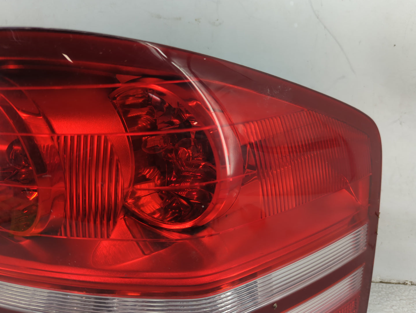 2008-2010 Dodge Avenger Tail Light Assembly Passenger Right OEM Fits Fits 2008 2009 2010 OEM Used Auto Parts - Oemusedautopa