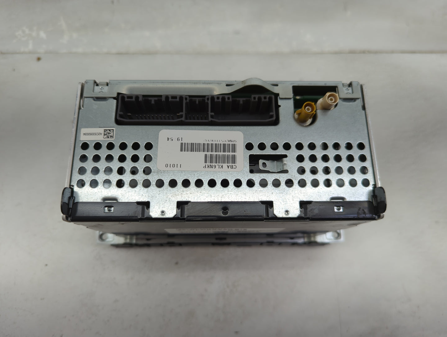 2009-2010 Dodge Avenger Radio AM FM Cd Player Receiver Replacement Fits Fits 2008 2009 2010 OEM Used Auto Parts - Oemusedaut