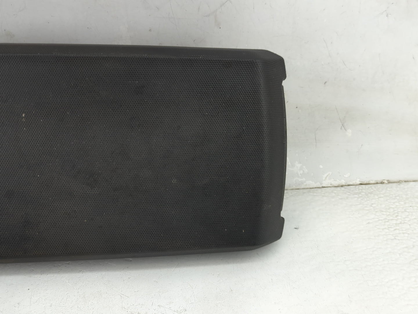2010 Dodge Avenger Center Console Armrest Cover Lid Fits OEM Used Auto Parts - Oemusedautoparts1.com