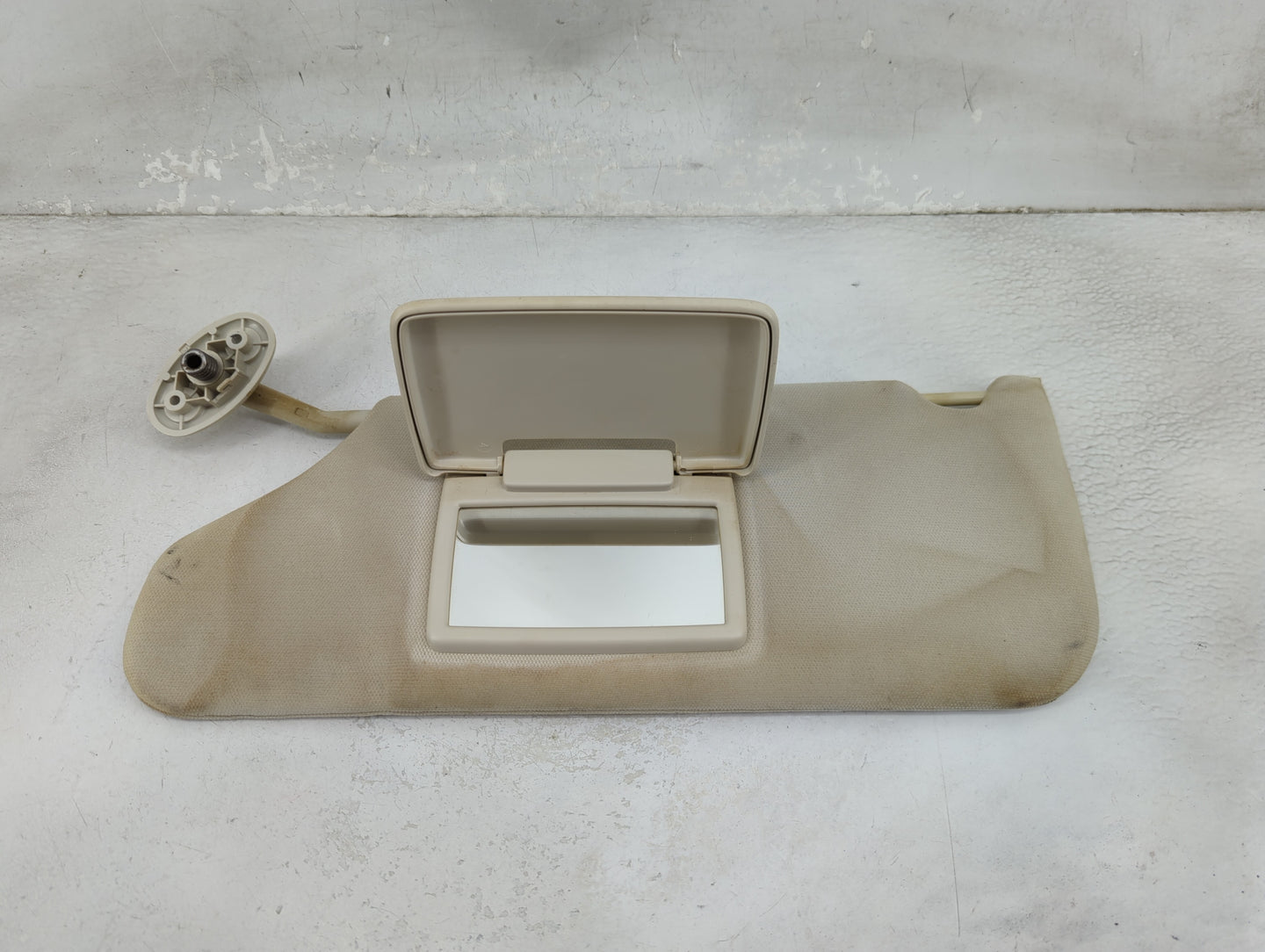 2008-2010 Dodge Avenger Sun Visor Shade Replacement Driver Left Mirror Fits Fits 2008 2009 2010 OEM Used Auto Parts - Oemuse