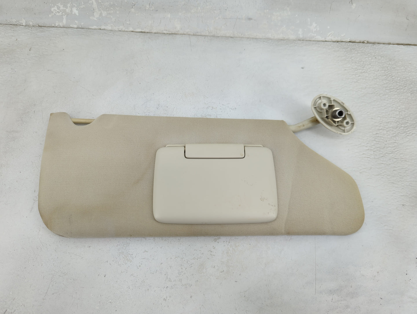 2009-2010 Dodge Avenger Sun Visor Shade Replacement Passenger Right Mirror Fits Fits 2009 2010 OEM Used Auto Parts - Oemused