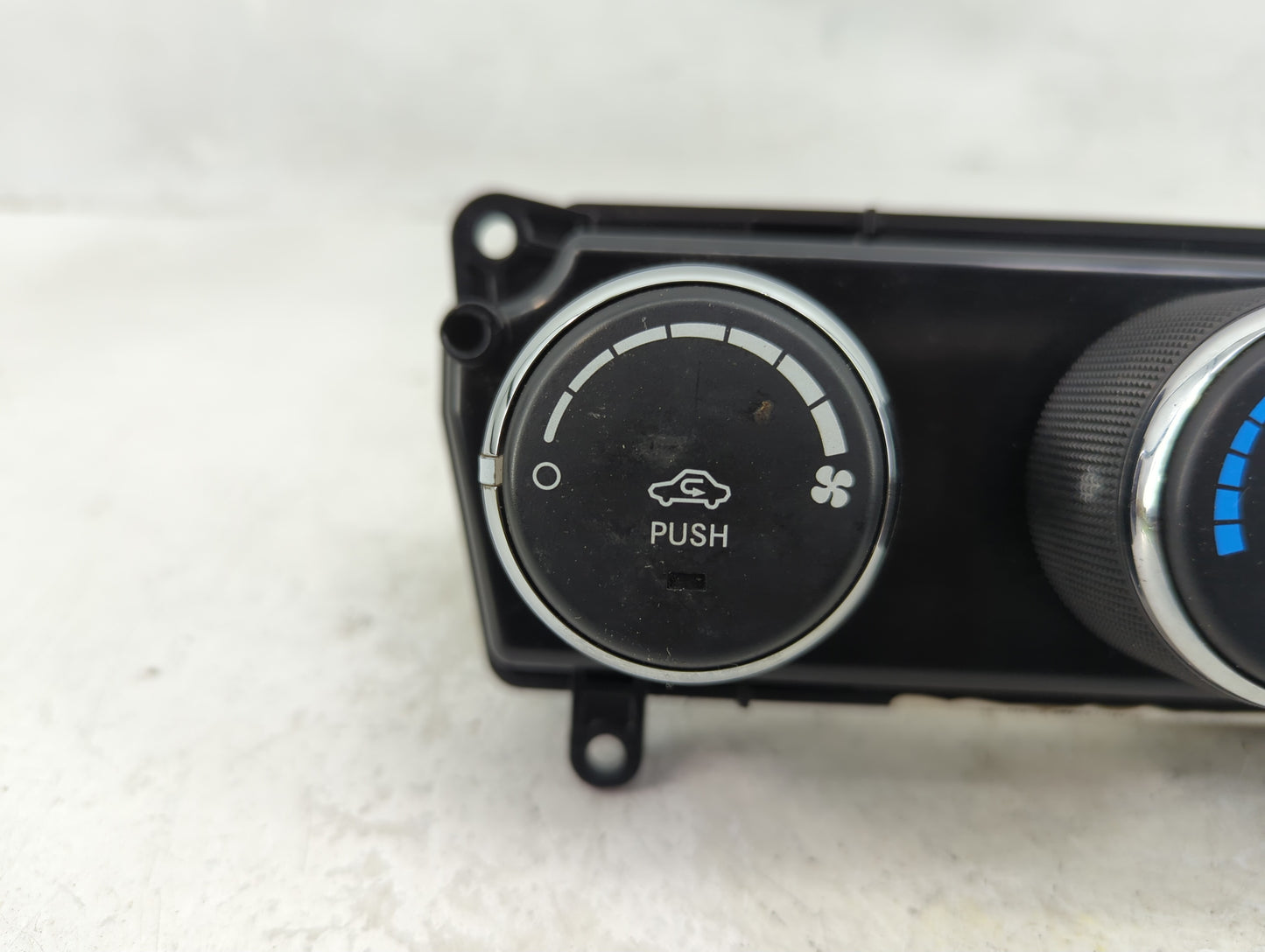 2011-2012 Dodge Caliber Climate Control Module Temperature AC/Heater Replacement Fits Fits 2011 2012 2013 2014 2015 2016 201