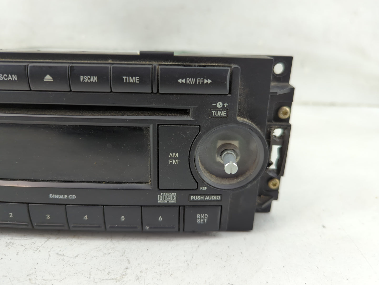 2007-2009 Dodge Caliber Radio AM FM Cd Player Receiver Replacement Fits Fits 2004 2005 2006 2007 2008 2009 2010 OEM Used Aut