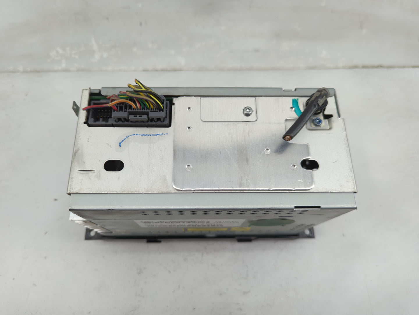 2007-2009 Dodge Caliber Radio AM FM Cd Player Receiver Replacement Fits Fits 2004 2005 2006 2007 2008 2009 2010 OEM Used Aut