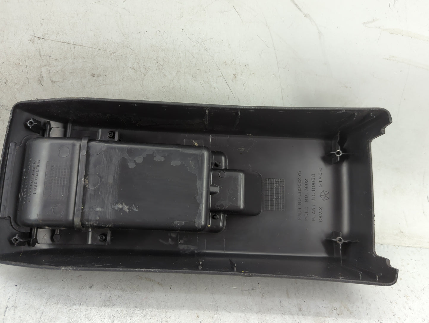 2007-2009 Dodge Caliber Center Console Armrest Cover Lid Fits Fits 2007 2008 2009 OEM Used Auto Parts - Oemusedautoparts1.co