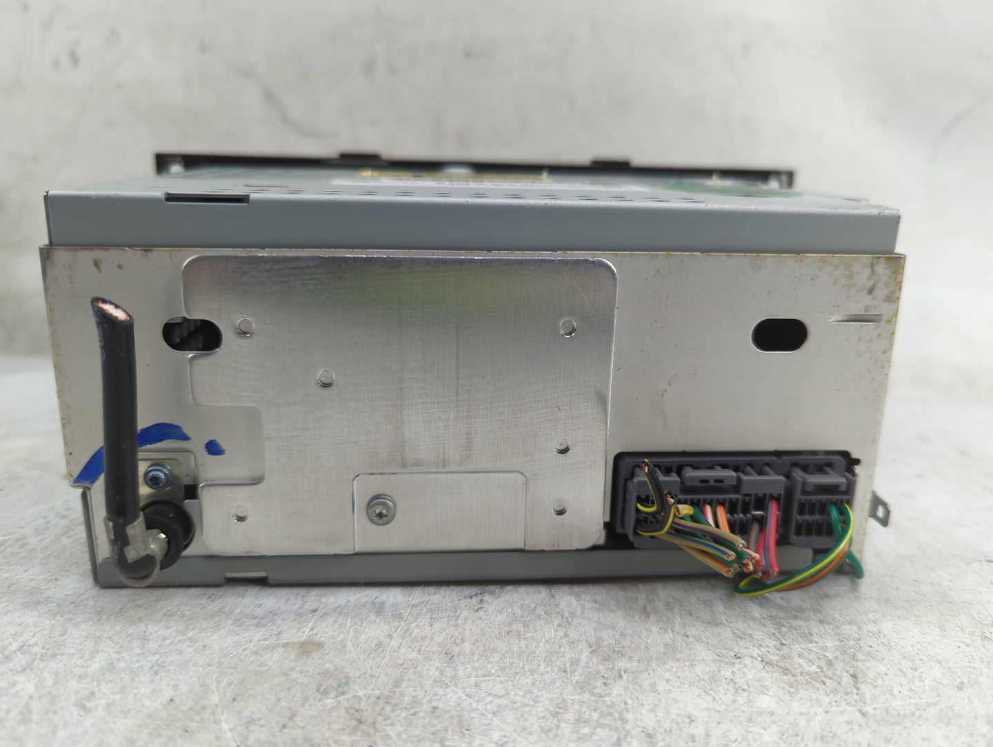 2008-2009 Dodge Caliber Radio AM FM Cd Player Receiver Replacement Fits Fits 2008 2009 2010 OEM Used Auto Parts - Oemusedaut